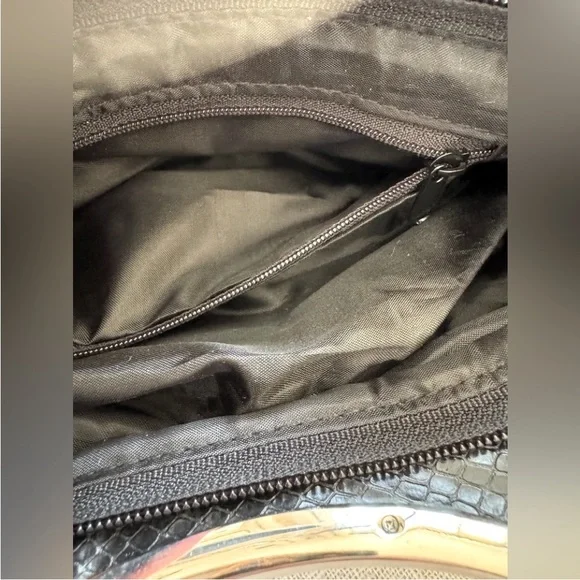 Express Black Clutch Croc Effect Animal Print Leather Silver Ha… - Picture 6 of 8